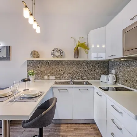 Stylish 1bedroom In The Heart Of St Julians 401 * Saint Julian's